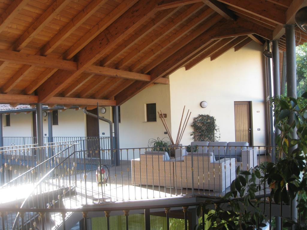 Albergo Giardino Sannazzaro de' Burgondi 外观 照片